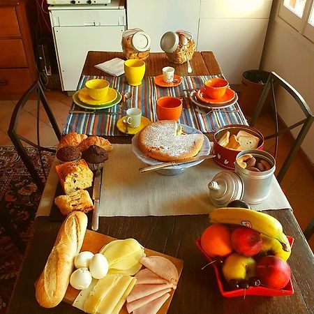 B&B Via Dei Mille เนเปิลส์ ภายนอก รูปภาพ